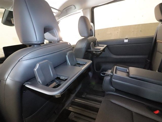 NISSAN SERENA  WG 2023