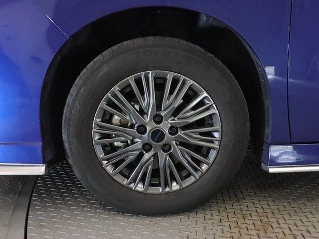 NISSAN SERENA  WG 2023