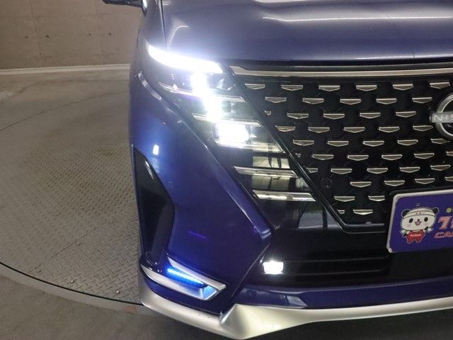 NISSAN SERENA  WG 2023