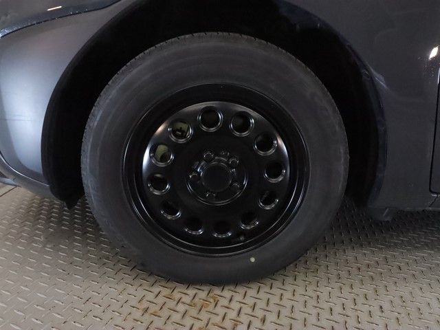 TOYOTA SIENTA HYBRID 2024