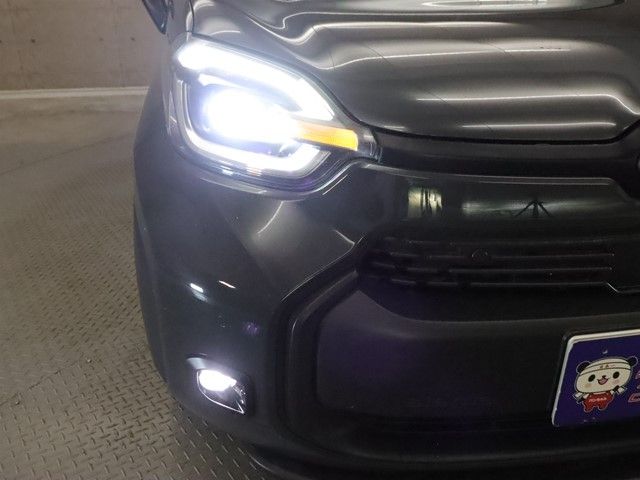 TOYOTA SIENTA HYBRID 2024