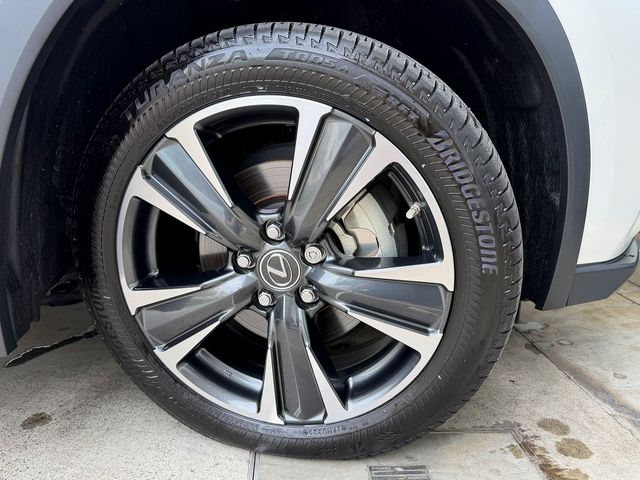 TOYOTA LEXUS UX250h 2022