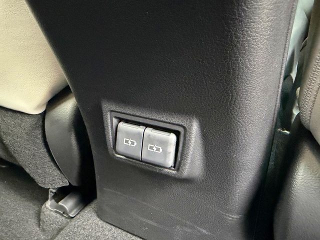 TOYOTA LEXUS UX250h 2022