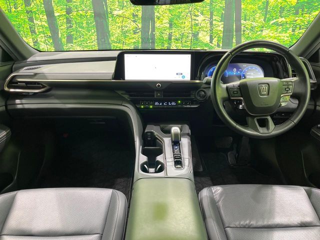 TOYOTA CROWN CROSSOVER 2023