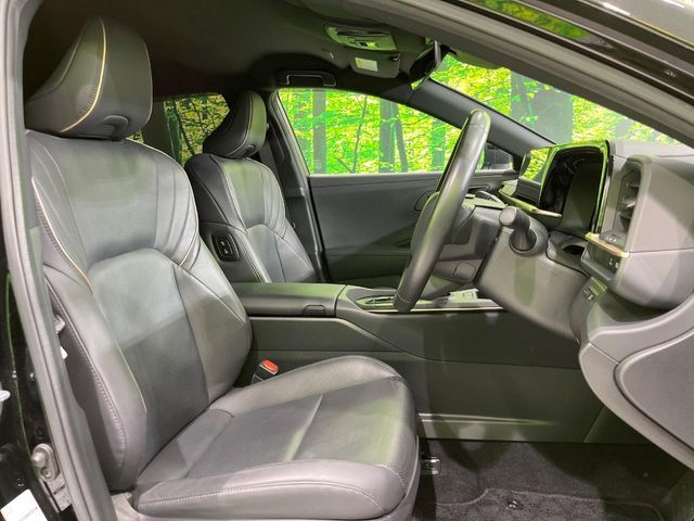 TOYOTA CROWN CROSSOVER 2023