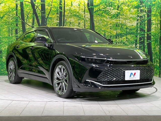 TOYOTA CROWN CROSSOVER 2023
