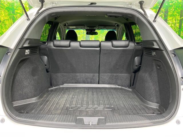 HONDA VEZEL HYBRID 2016