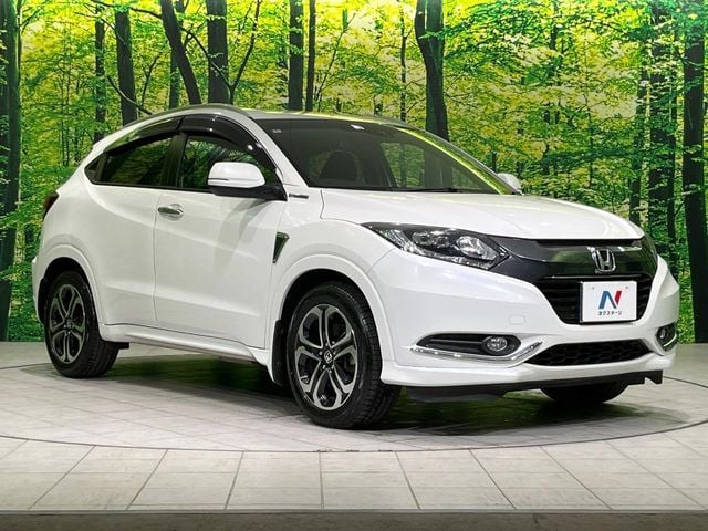 HONDA VEZEL HYBRID 2016