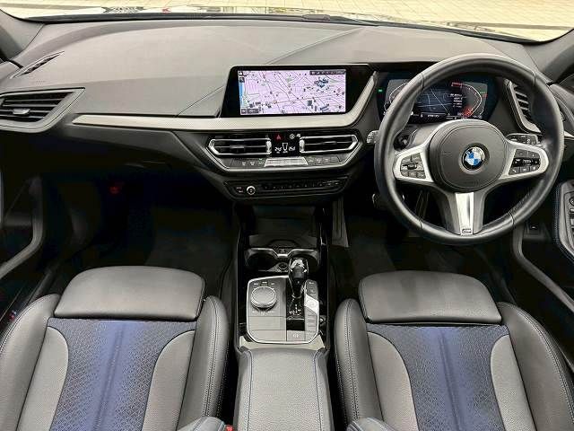 BMW BMW 1series 2021