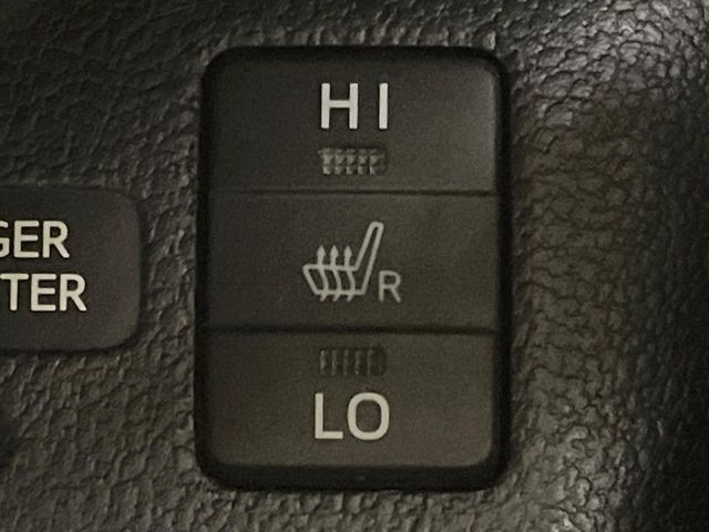 TOYOTA PRIUS PHV 2017