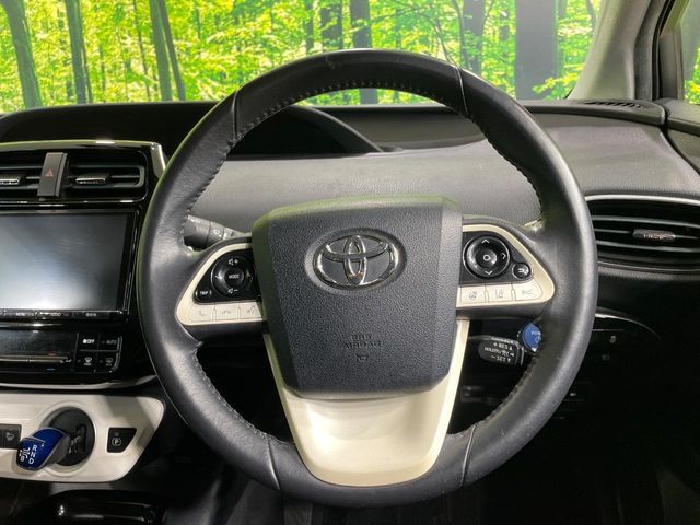 TOYOTA PRIUS PHV 2017