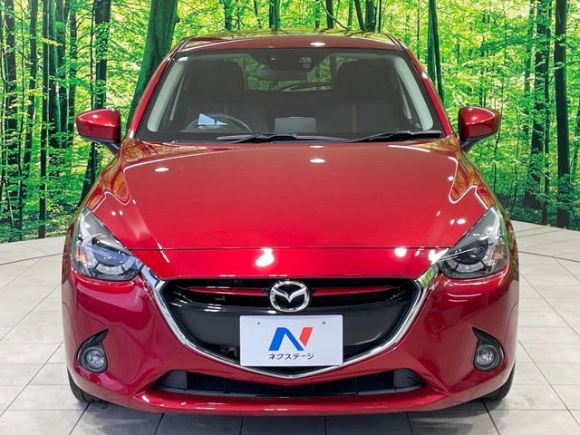 MAZDA DEMIO 2016