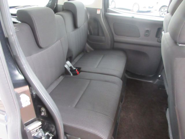 NISSAN DAYZ ROOX 4WD 2019