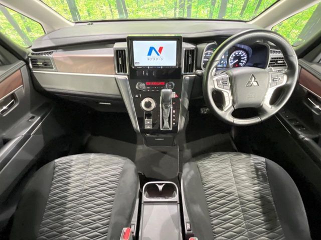 MITSUBISHI DELICA D:5 4WD 2023