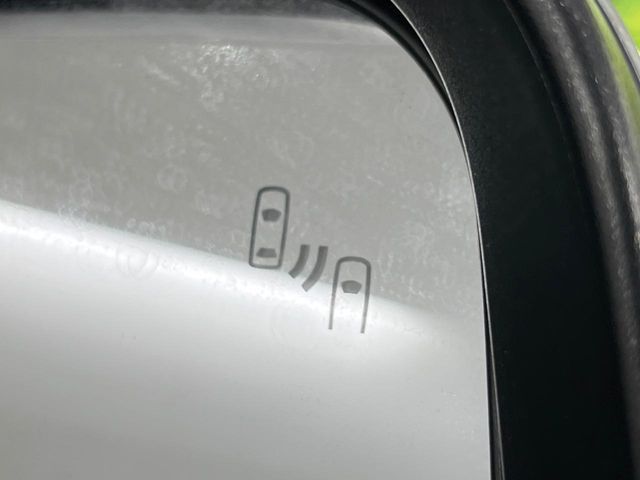 MITSUBISHI DELICA D:5 4WD 2023