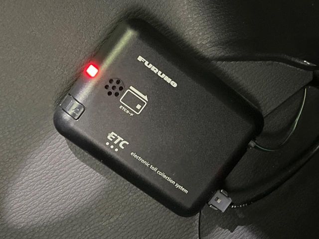 MITSUBISHI DELICA D:5 4WD 2023