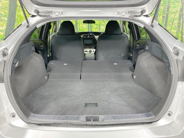 TOYOTA PRIUS 4WD 2017