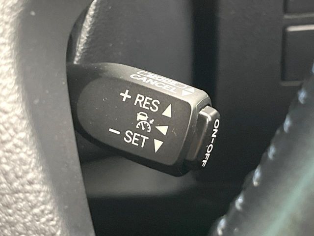 TOYOTA VELLFIRE 2017