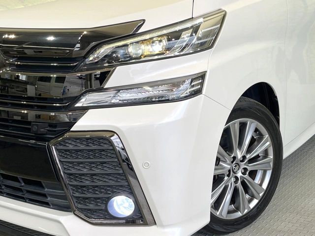 TOYOTA VELLFIRE 2017