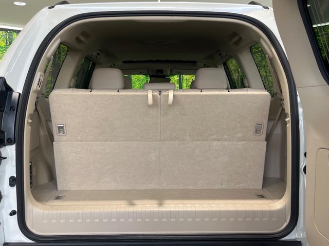 TOYOTA LANDCRUISER PRADO 2023