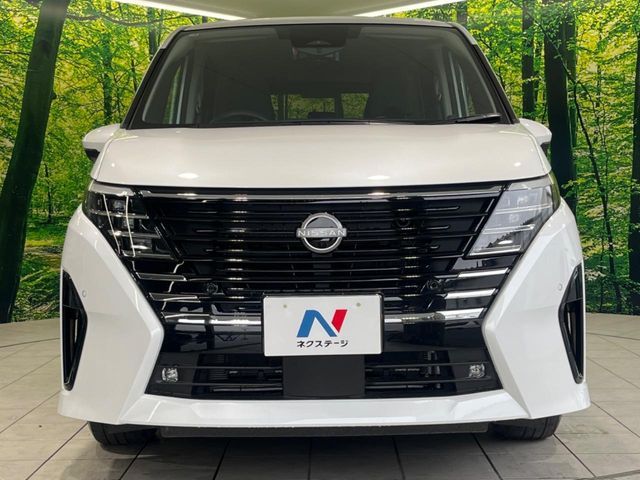 NISSAN SERENA  WG 2025