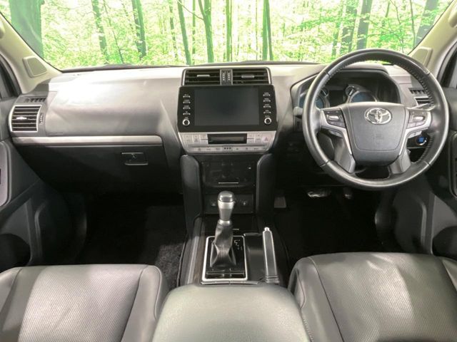 TOYOTA LANDCRUISER PRADO 2021