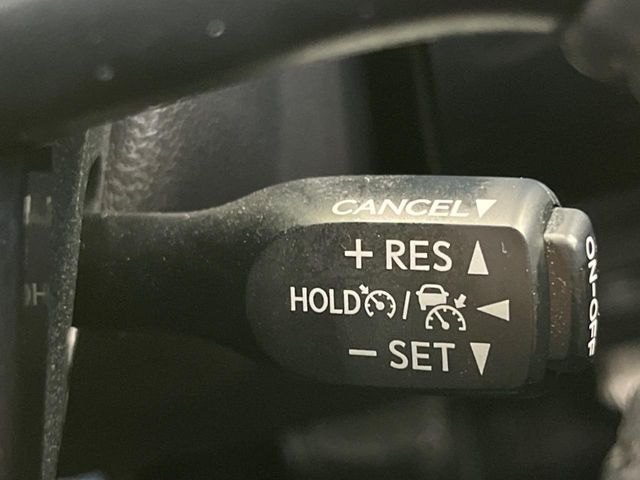 TOYOTA PRIUS PHV 2018