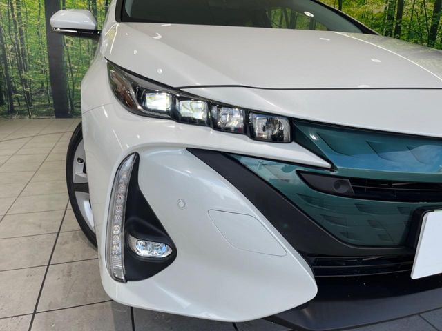 TOYOTA PRIUS PHV 2018