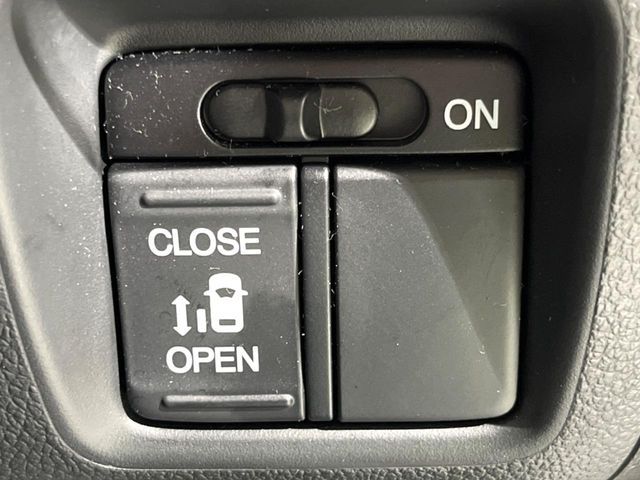 HONDA N BOX CUSTOM 2016