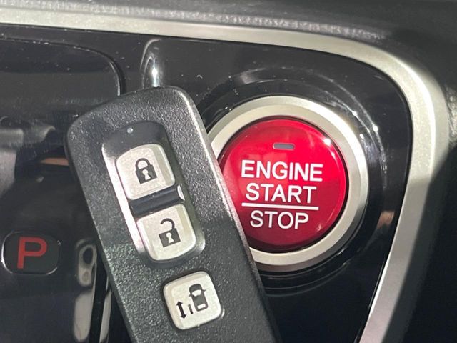 HONDA N BOX CUSTOM 2016