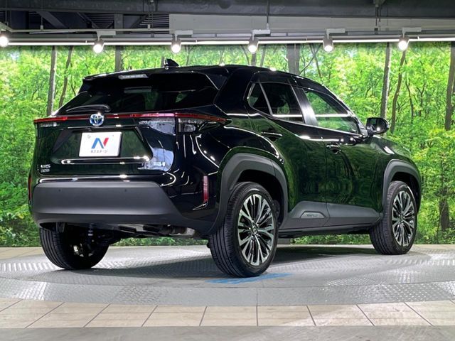 TOYOTA YARIS CROSS HYBRID 2022