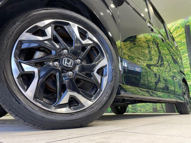 HONDA N BOX CUSTOM 2018