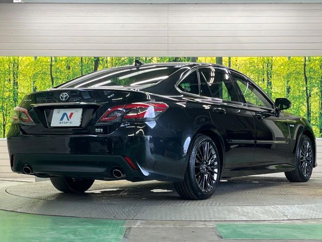 TOYOTA CROWN sedan hybrid 2019