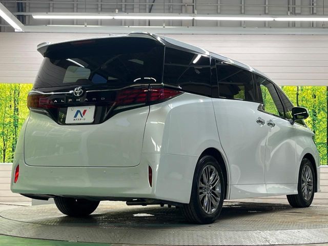 TOYOTA ALPHARD 2024