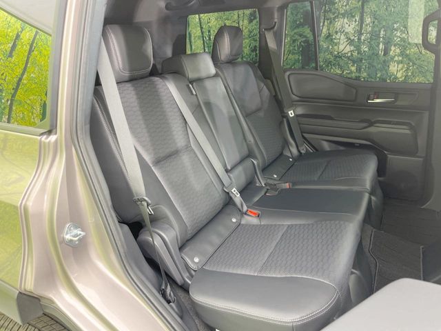 TOYOTA LANDCRUISER 250 2024