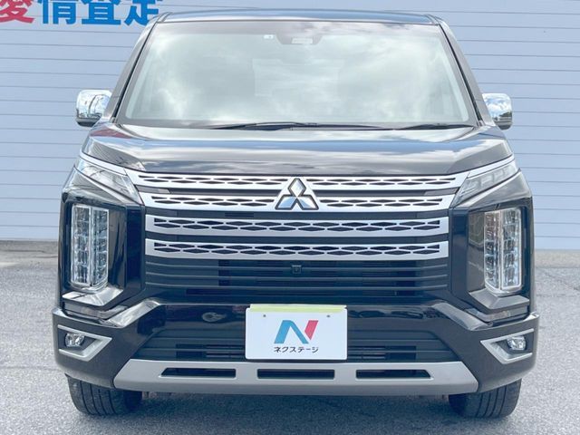 MITSUBISHI DELICA D:5 4WD 2022