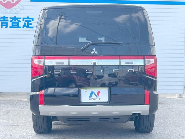 MITSUBISHI DELICA D:5 4WD 2022