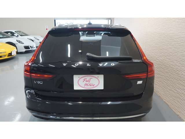 VOLVO VOLVO V90 2021