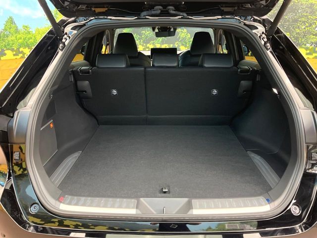 TOYOTA HARRIER HYBRID 2024