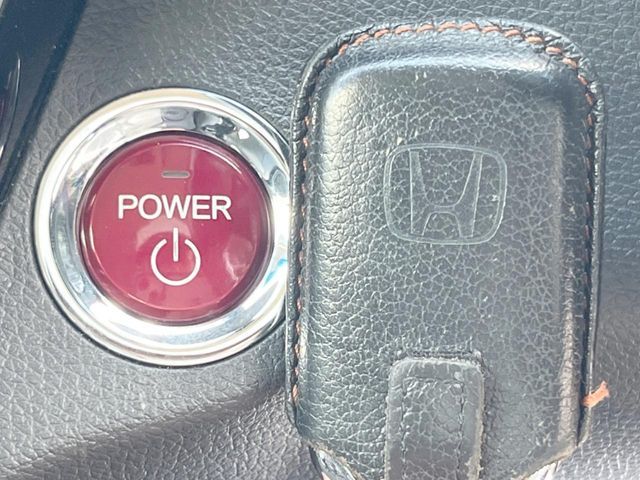 HONDA VEZEL HYBRID 2015