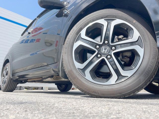 HONDA VEZEL HYBRID 2015