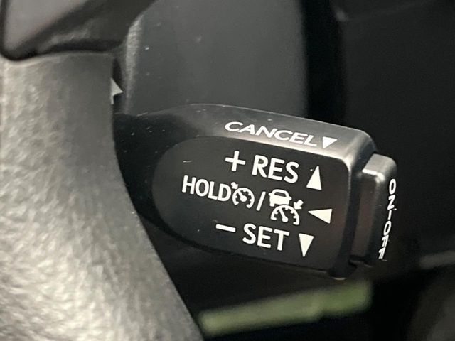 TOYOTA LANDCRUISER PRADO 2023