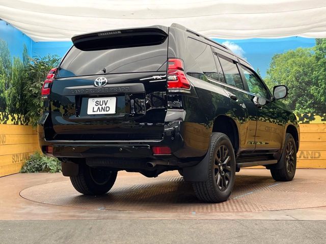 TOYOTA LANDCRUISER PRADO 2023