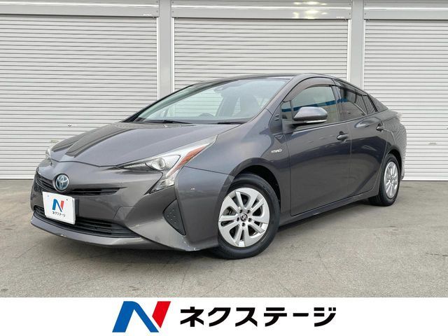 TOYOTA PRIUS 2017