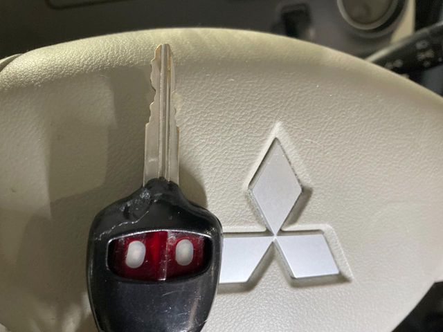 MITSUBISHI eK WAGON 2006