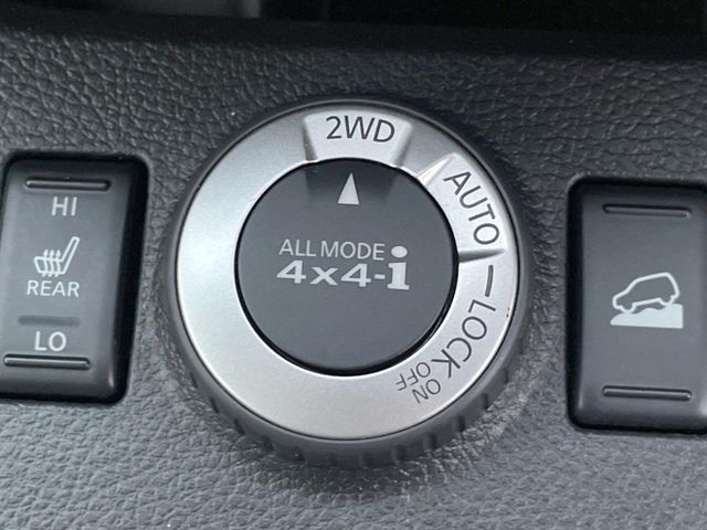 NISSAN X-TRAIL 4WD 2013