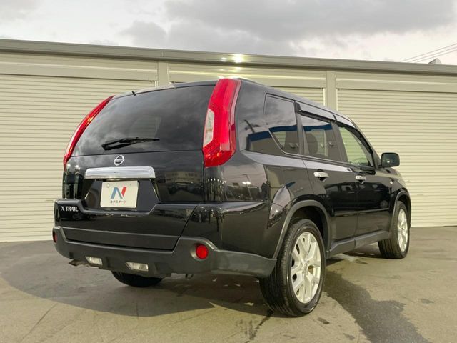 NISSAN X-TRAIL 4WD 2013