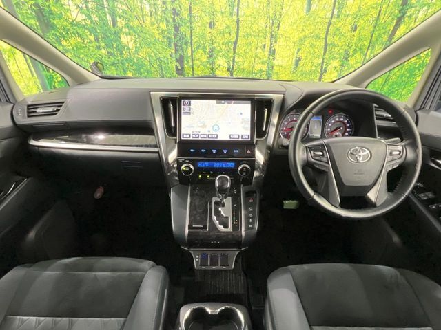 TOYOTA ALPHARD 4WD 2018