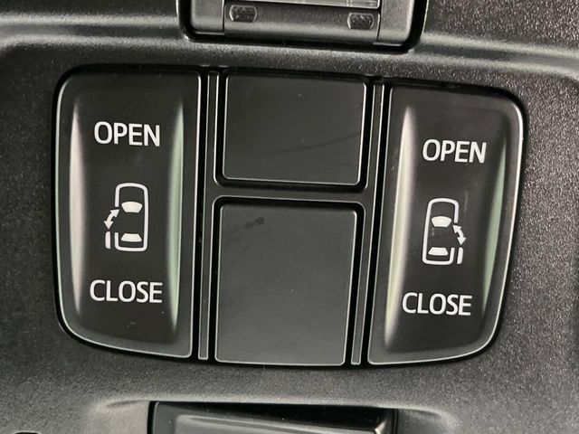 TOYOTA ALPHARD 4WD 2018