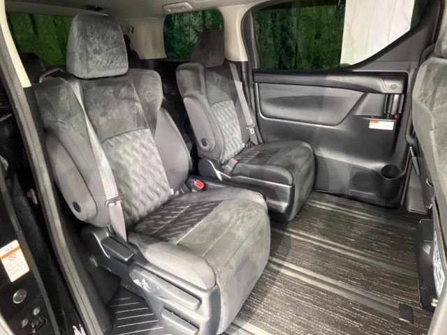 TOYOTA ALPHARD 4WD 2018